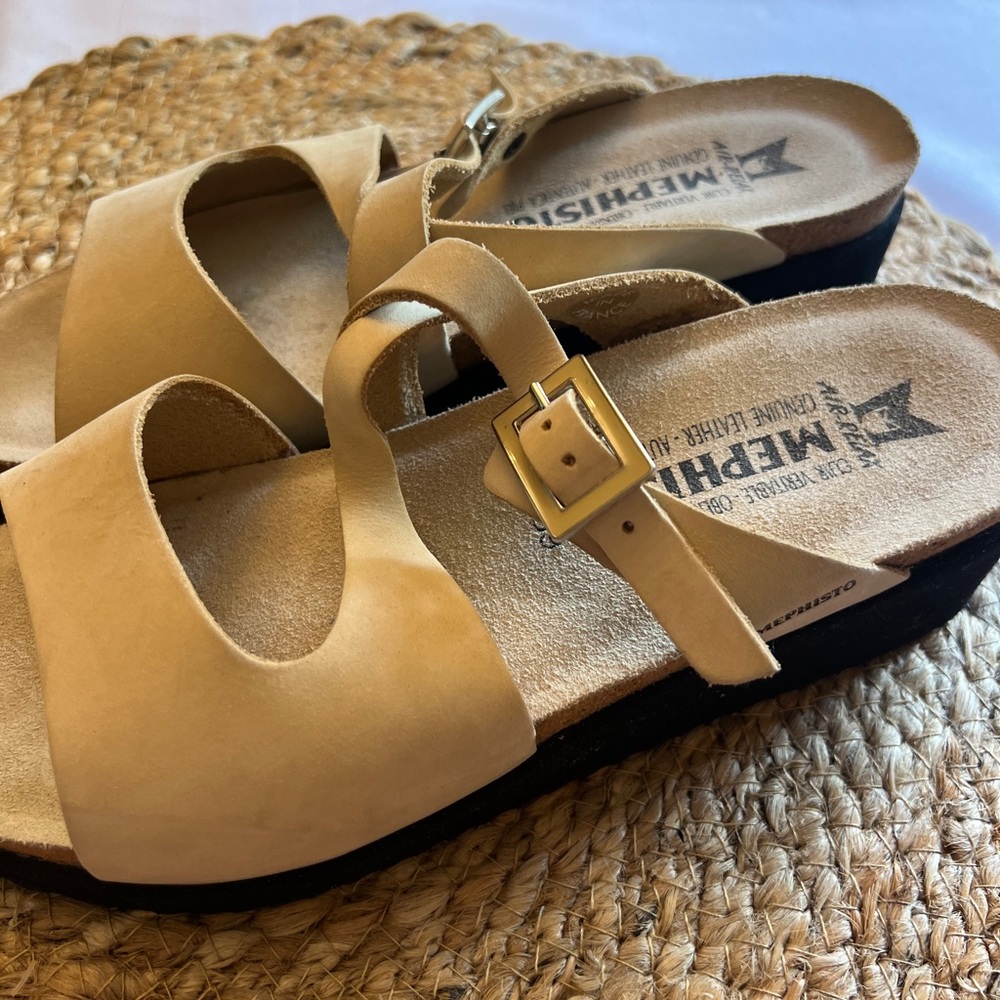 Mephisto Beige Strappy Sandals with Buckle (size 39)